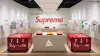 NFT quyền sở hữu áo thun logo Supreme đã được vay với giá 1.100.000 USD